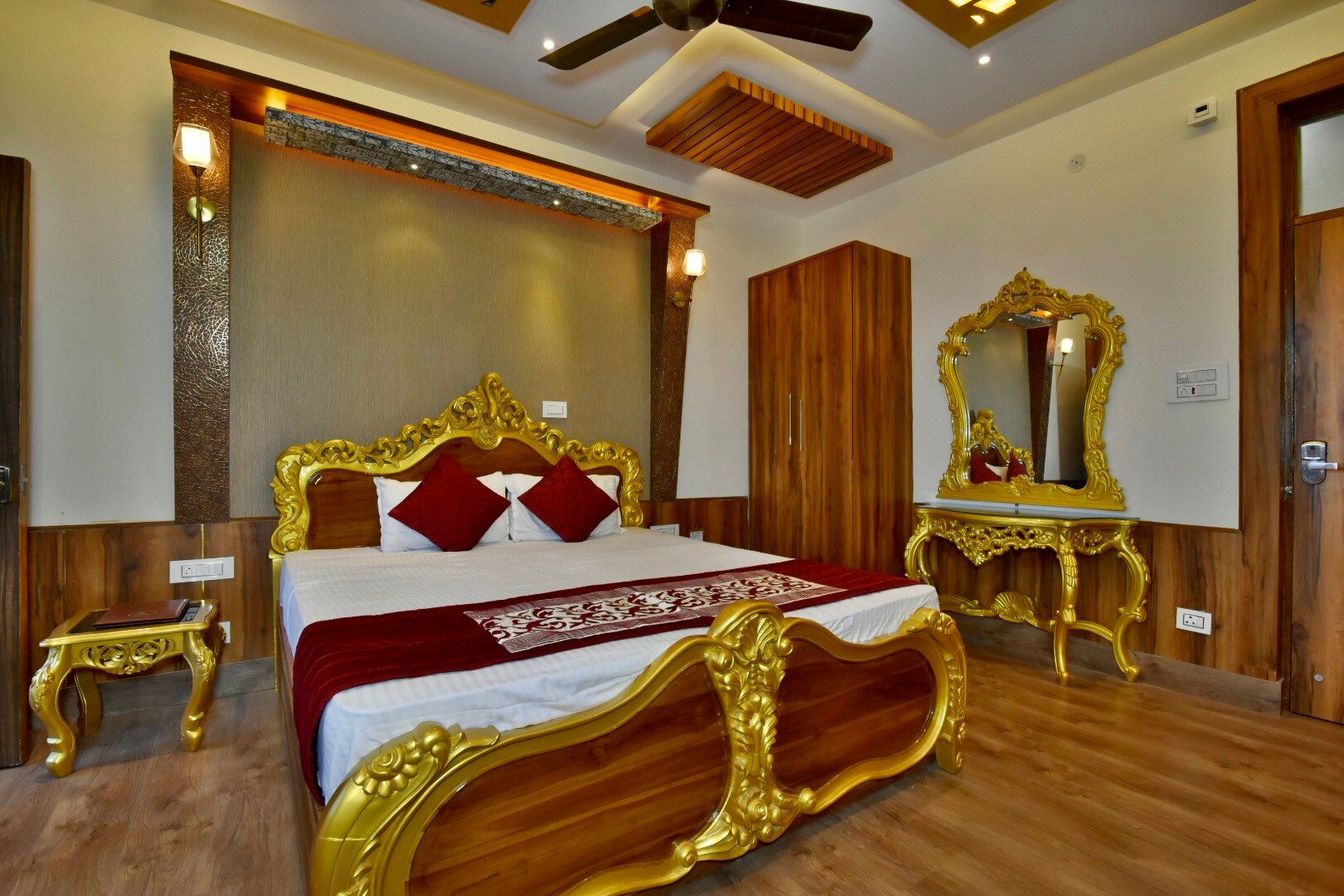 DLS Dalhousie Valley resort Luxury room 3
