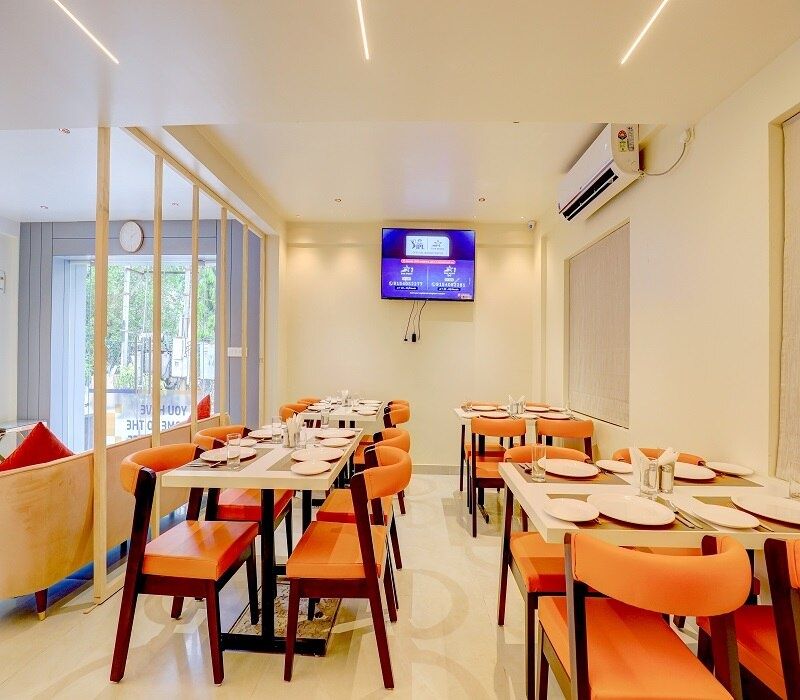 Food & Dining
