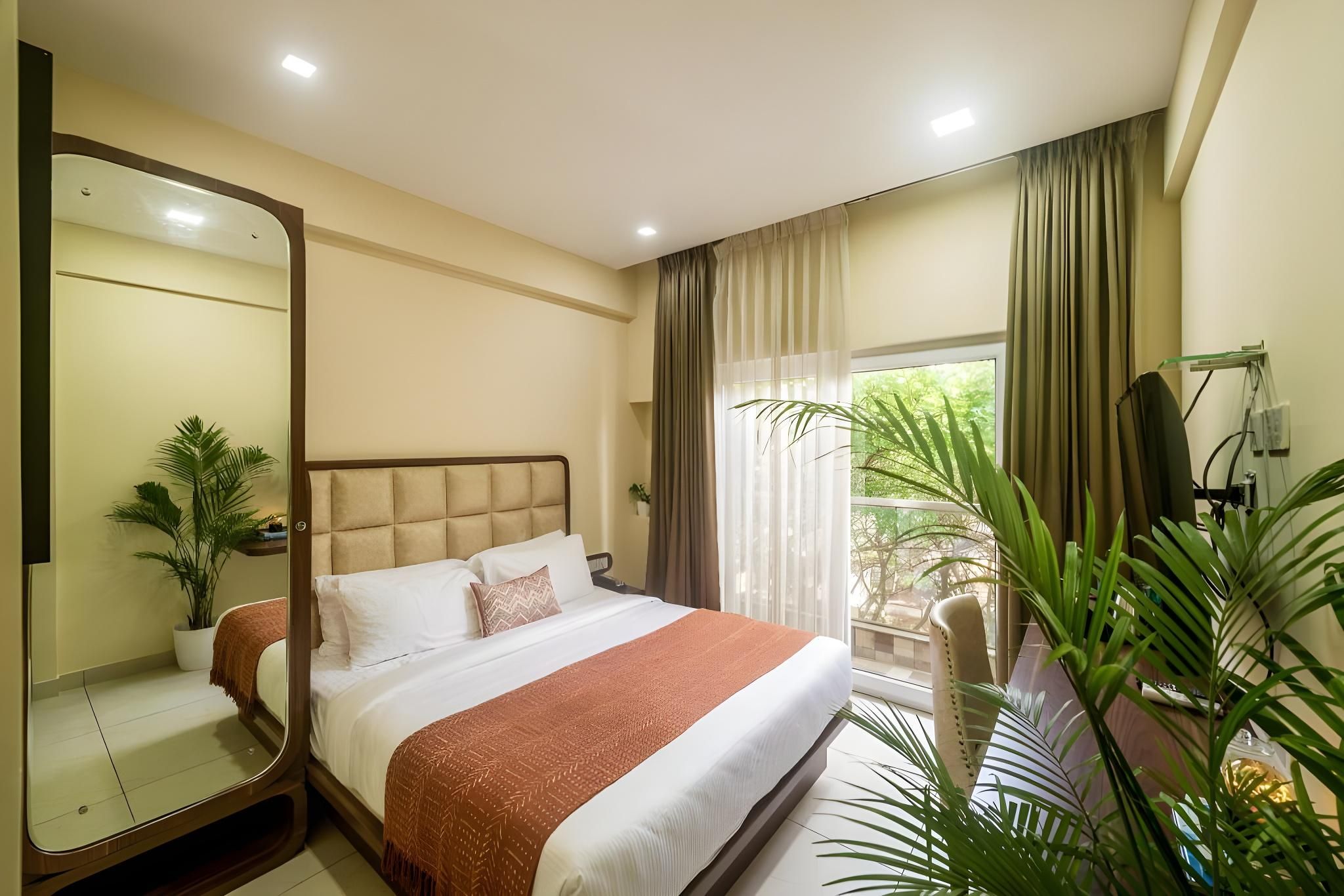 Deluxe Queen Room