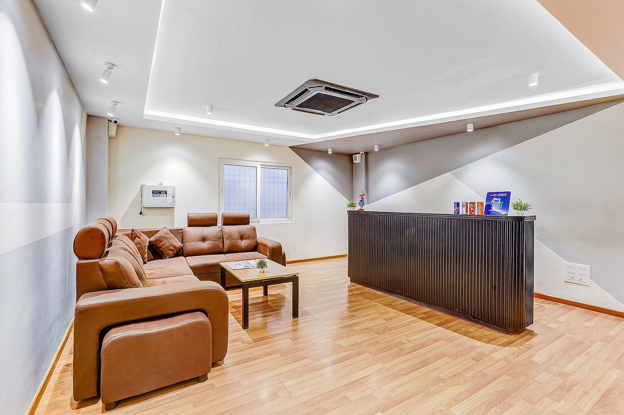 undefined Upar Hotels - Nungambakkam 2