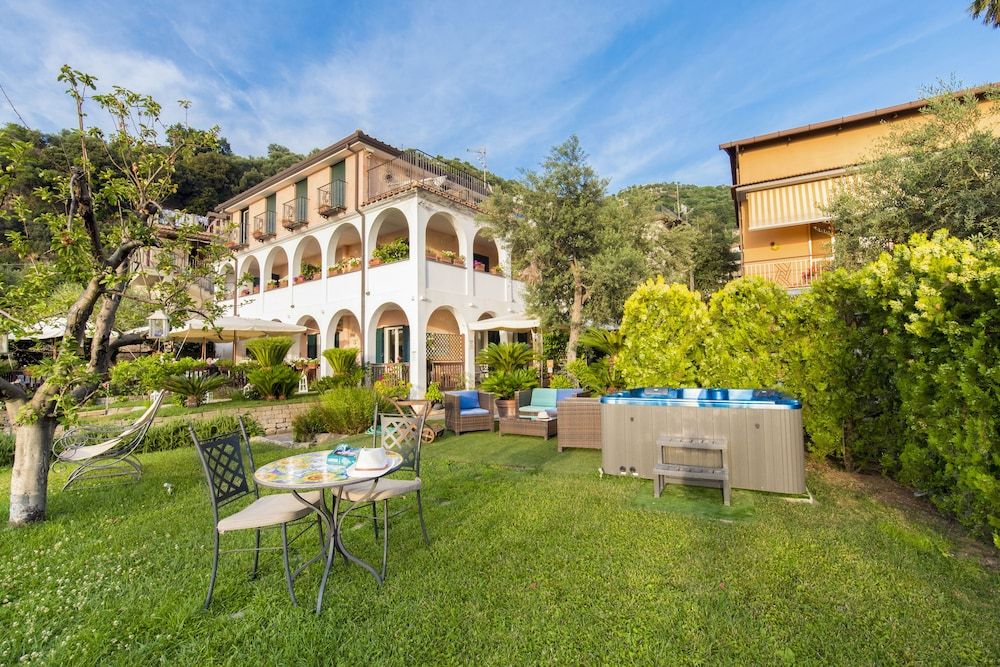 undefined Villa Pane Resort 5