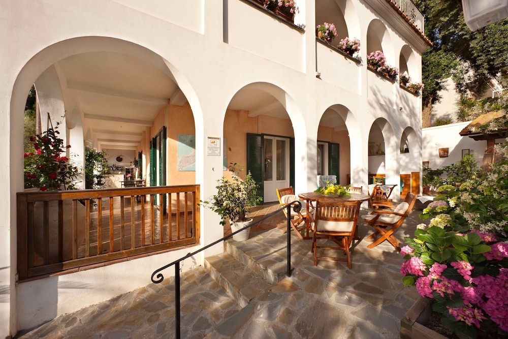 undefined Villa Pane Resort 9