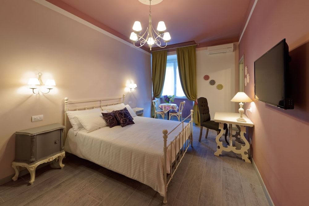 undefined White Ribbon 3