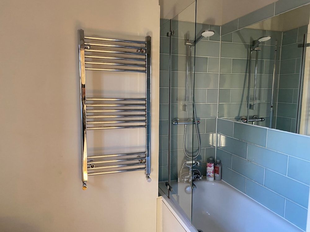 undefined Victorian Building - Sleeps 5 - Pet Friendly 9