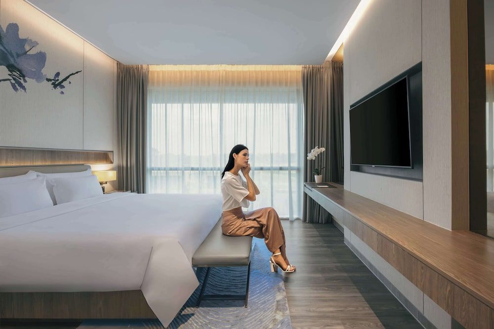 Dusit Thani Laguna Singapore Deluxe Room, 1 King Bed (Laguna) 2