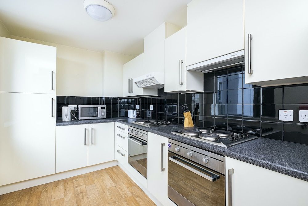 En Suite Rooms - Southwark Double Room 12