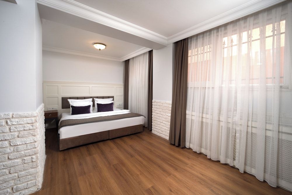 Meroddi La Porta Economy Apartment 4