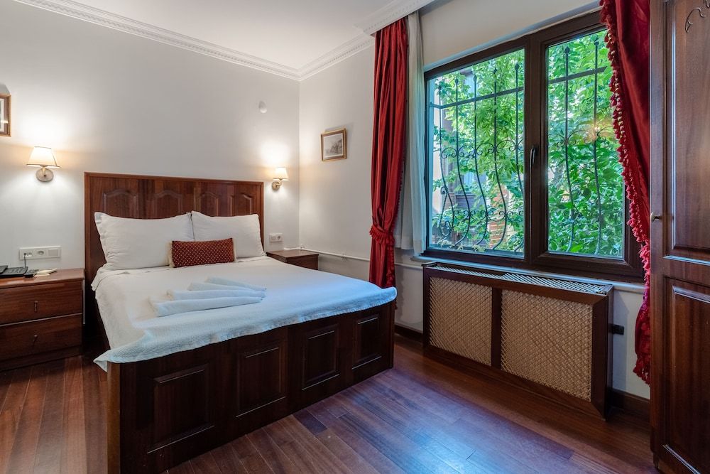 Şebnem Hotel Double Room 2