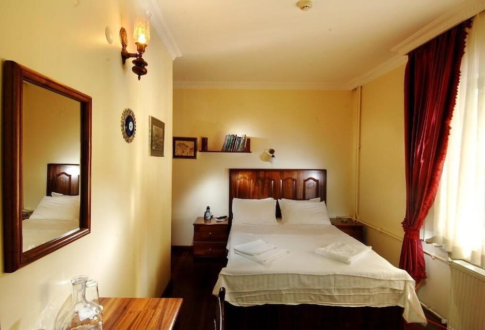 Şebnem Hotel Double Room