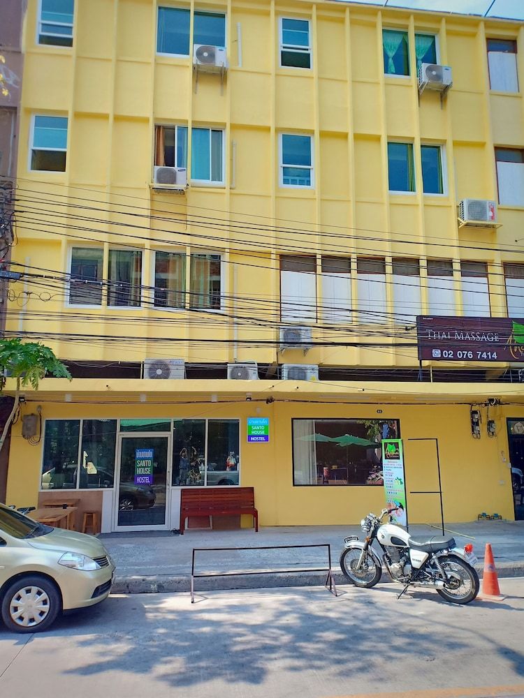 undefined Santo House 2