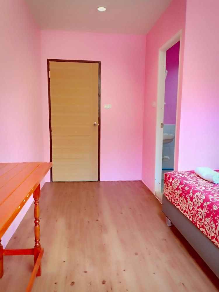 undefined Santo House 6