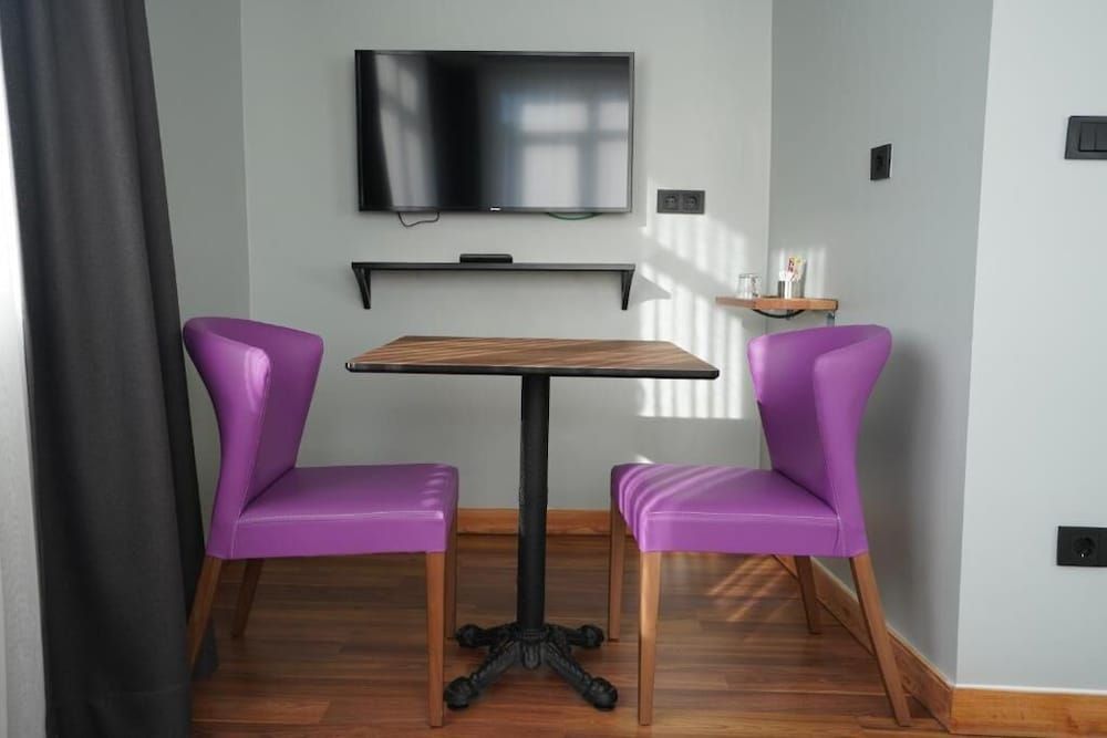 Sahar Sultan Hotel Deluxe Room, City View 3