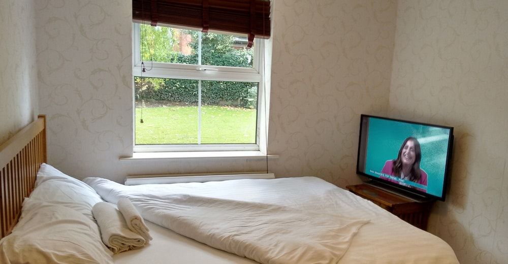 undefined 2 Bedrooms & 2 Bathrooms Apartment With an Ensuite 5