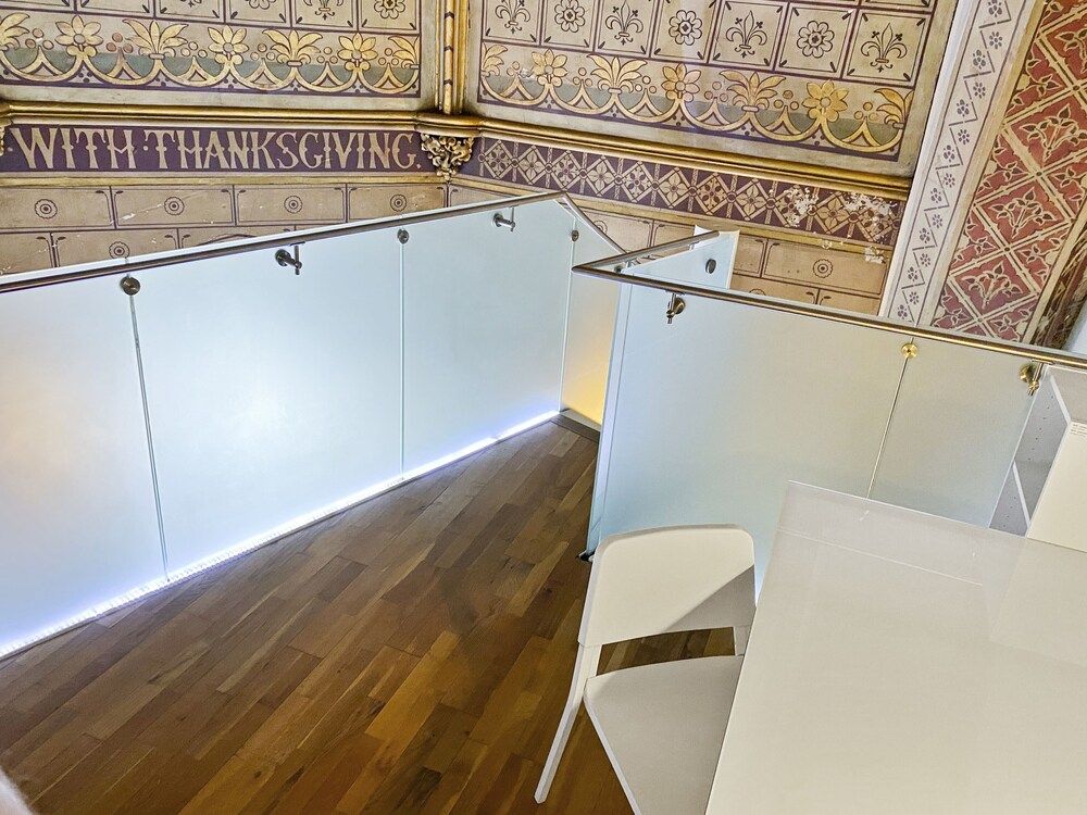 undefined Rare 1-bed Church Converted Apartment in London 4