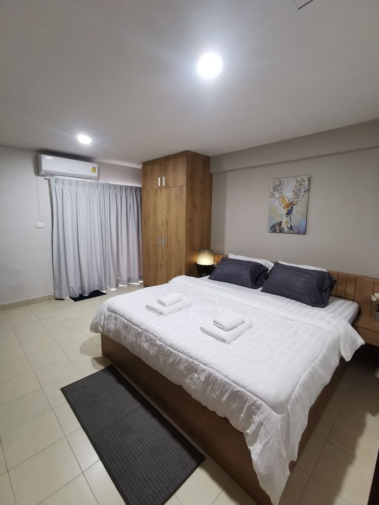 W Residents Standard Double Room 5