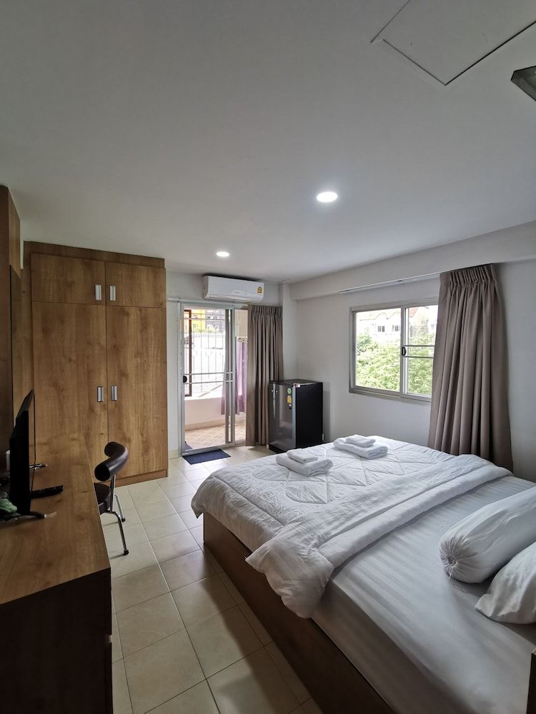 W Residents Superior Double Room 3