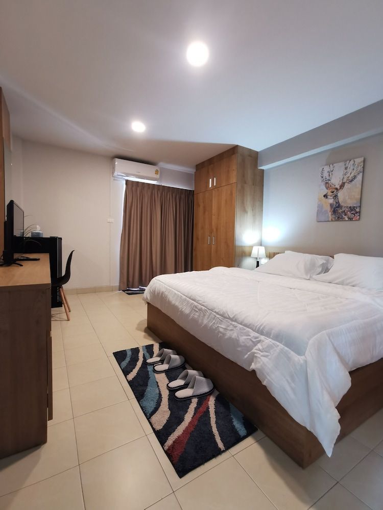 W Residents Standard Double Room 6