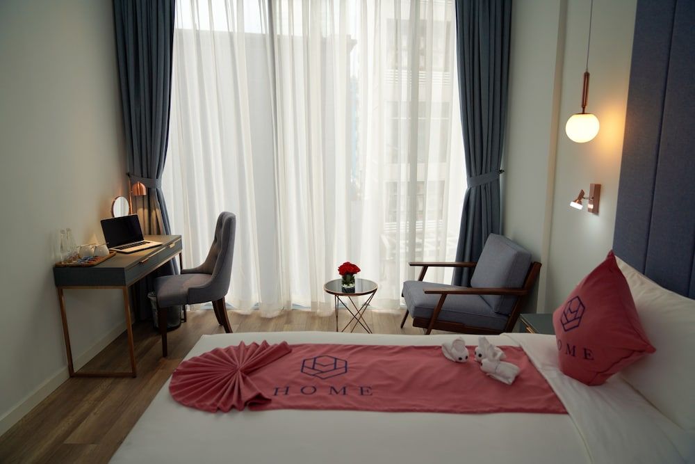 undefined HOME Hotel 3