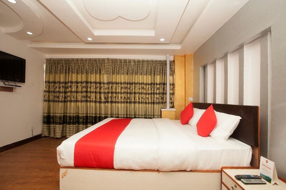 undefined OYO 776 Hotel R Valley View & Family 6