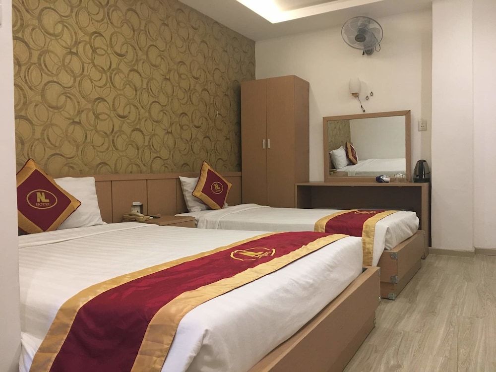 New Legend Hotel Standard Twin Room 2