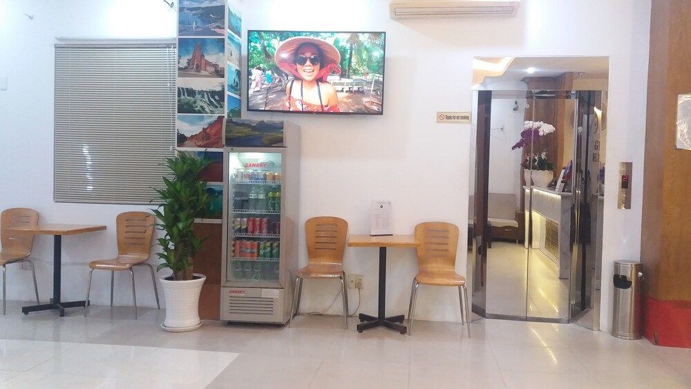 undefined New Legend Hotel 9