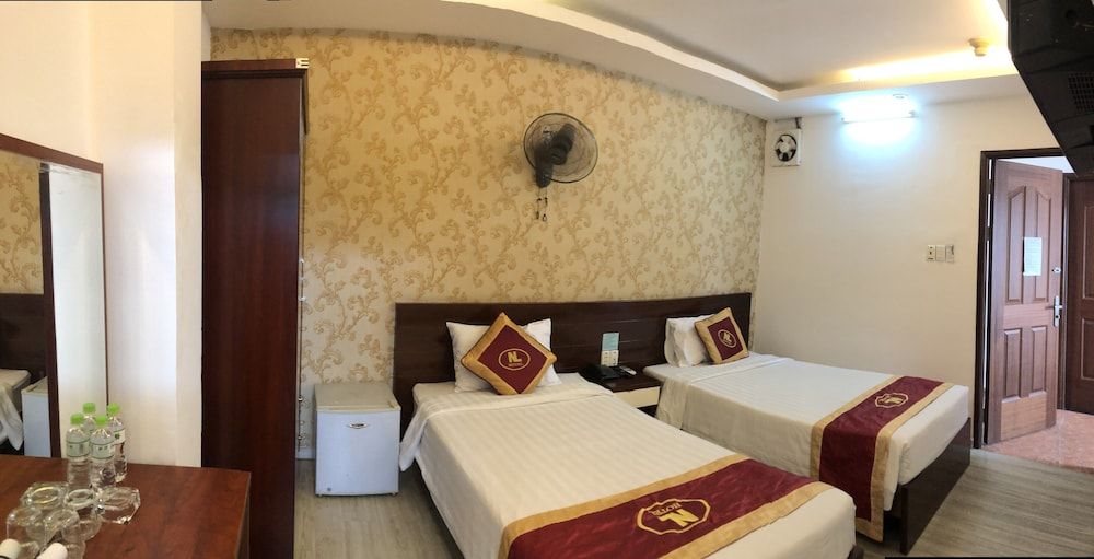 New Legend Hotel Superior Twin Room 5