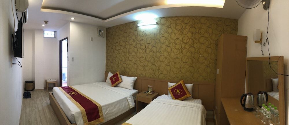 New Legend Hotel Superior Twin Room 4