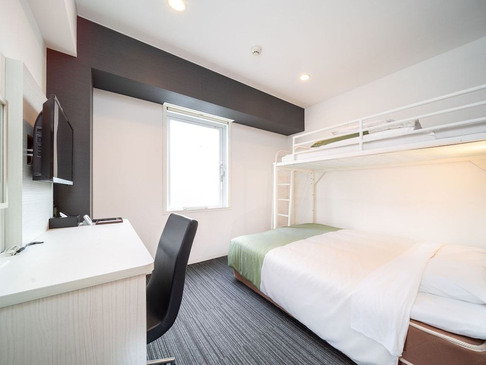 undefined Super Hotel Shinagawa Shimbamba 3