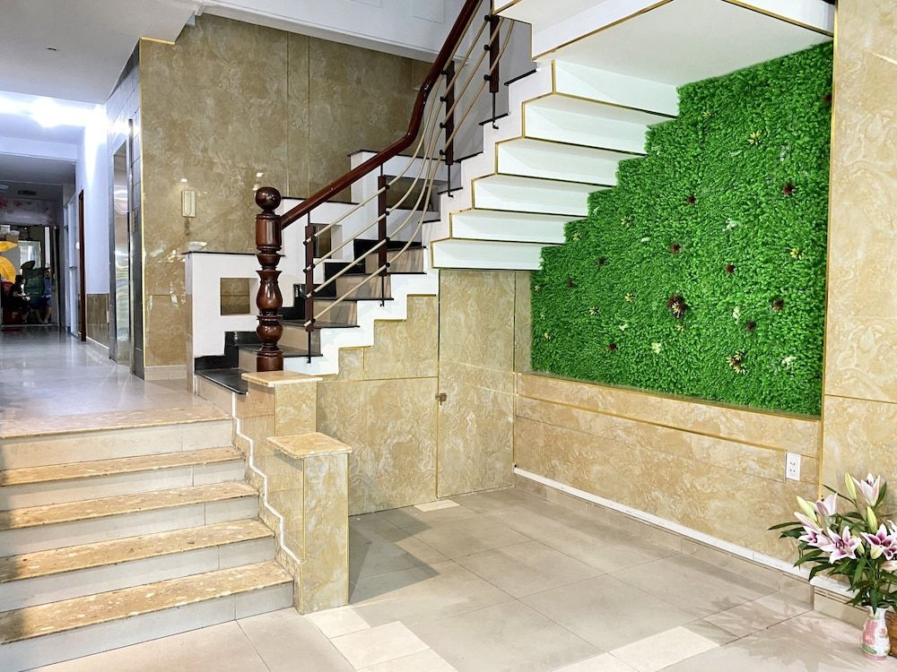 undefined Thien Son Hotel 8