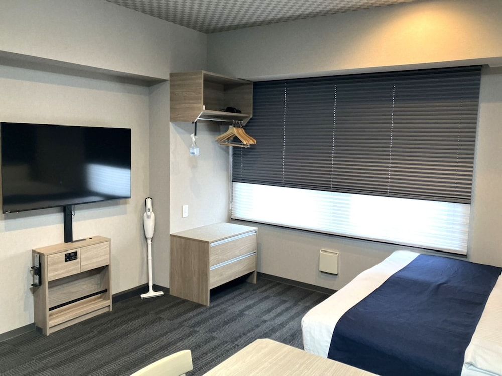 MONday Apart Premium GINZA SHINTOMICHO Standard King Room, Non Smoking 4