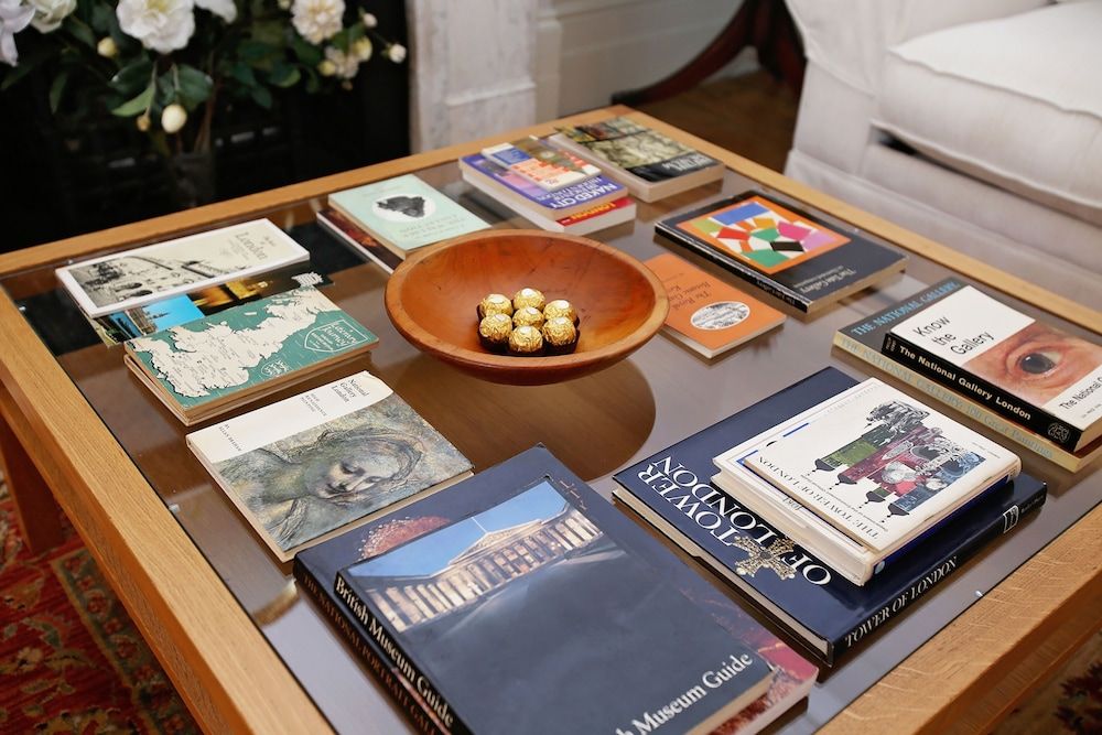 undefined Classic Beautiful Apartment 5