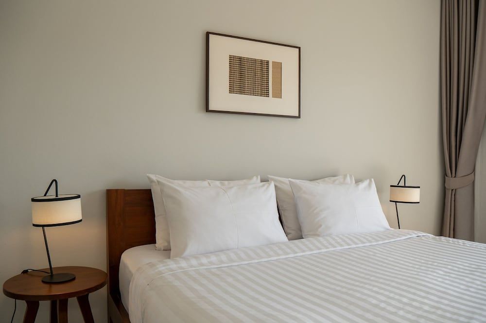 Ploen Pirom Cozy Deluxe King Bed