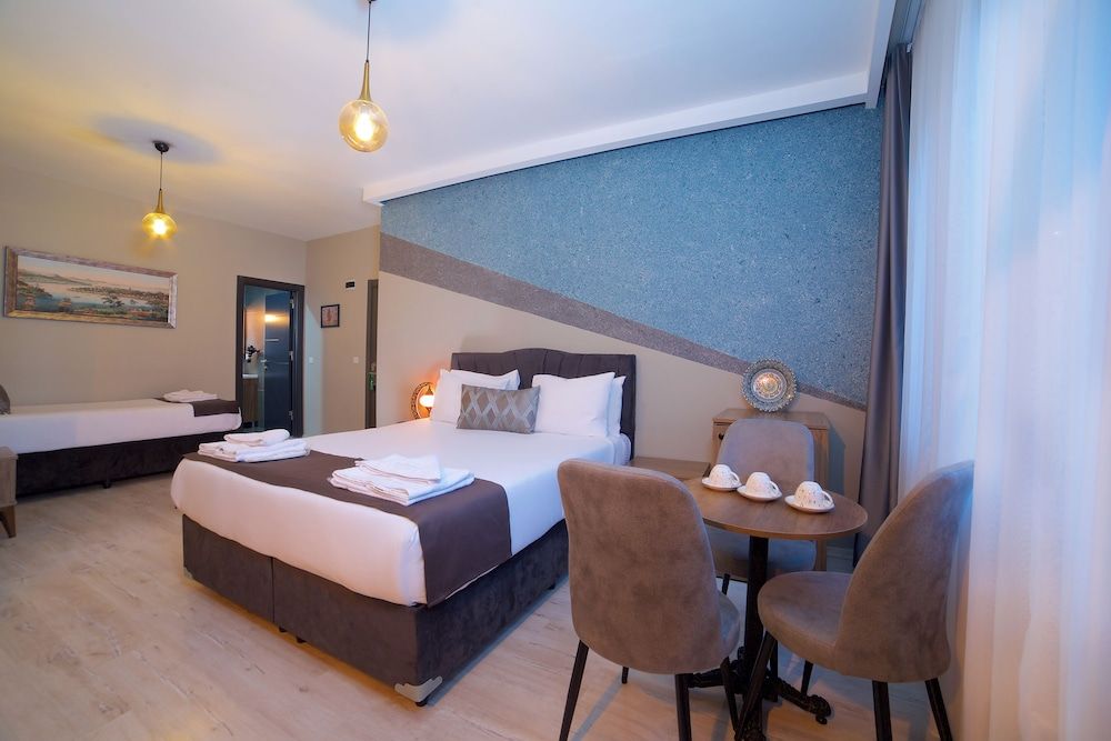 undefined La Vida Hotel 2