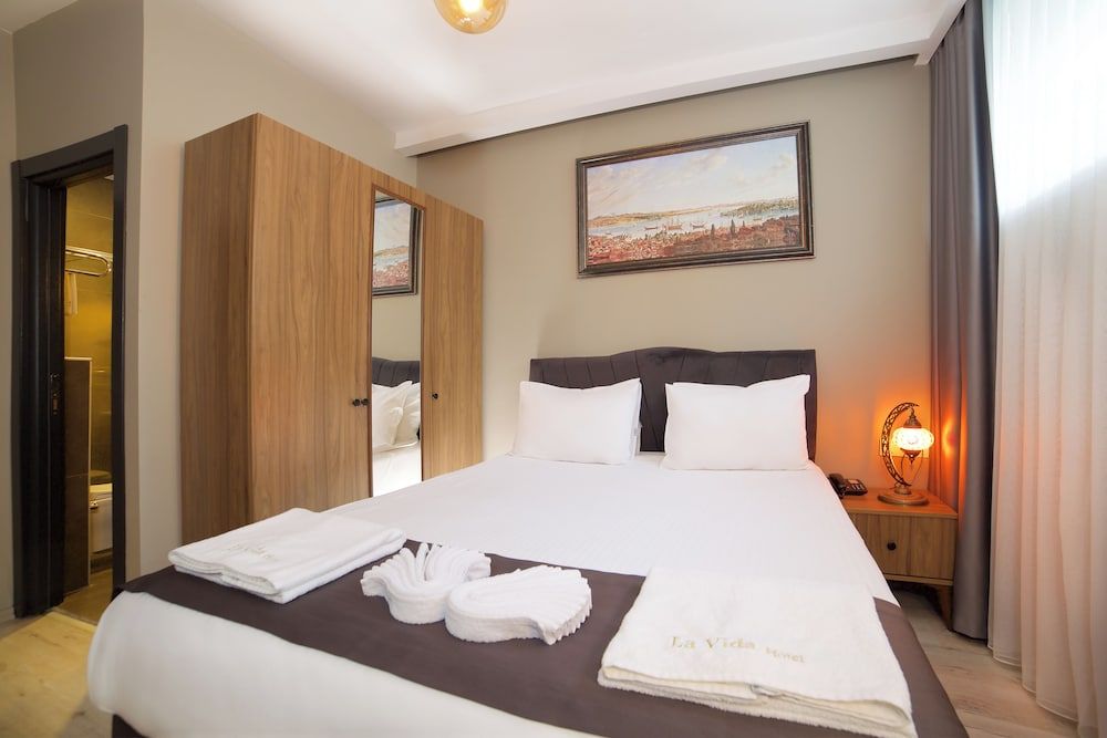 La Vida Hotel Superior Double Room 9