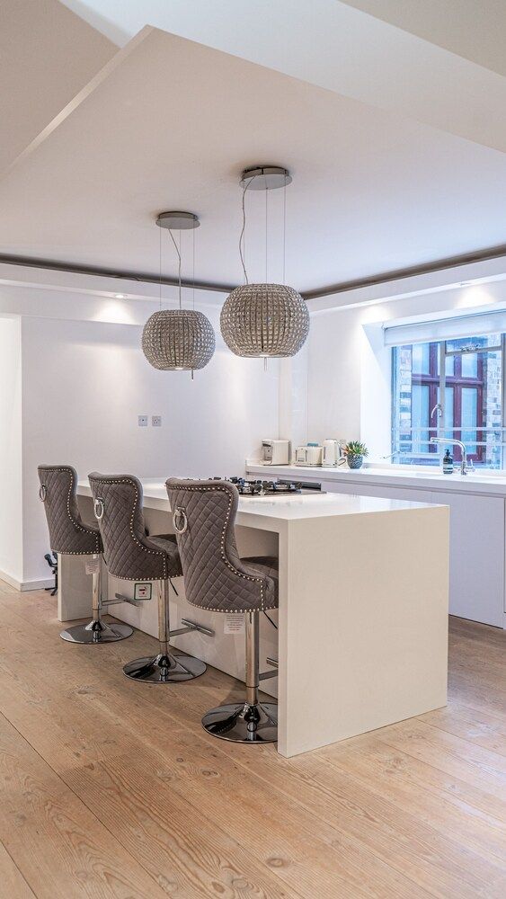 undefined Exquisite 2400sqft 3 Bed Brick Lane Pad 4