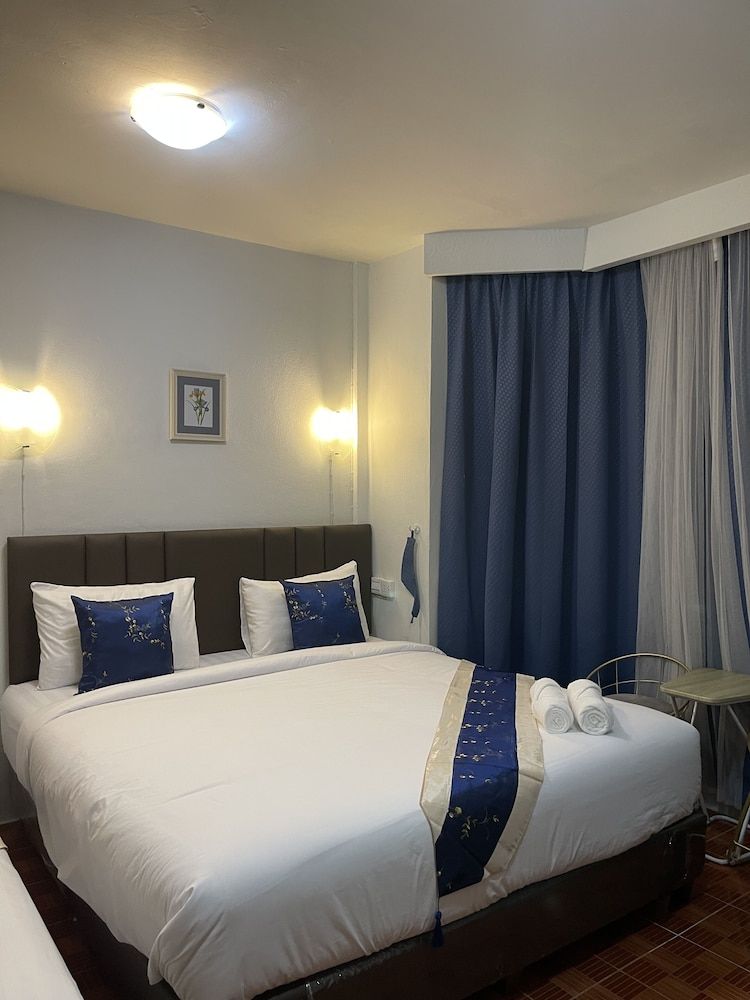 undefined Acozyposhtel 7