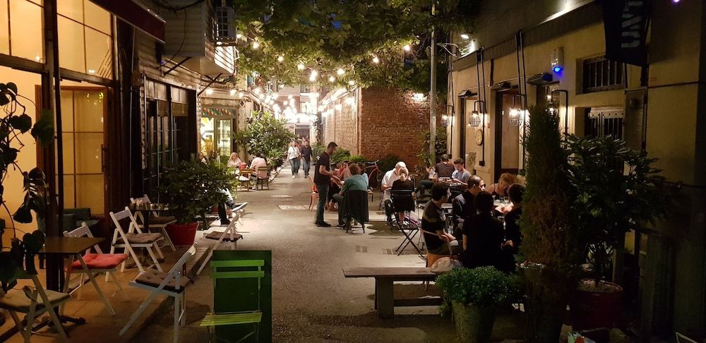 undefined Casa Rosa Suites 9