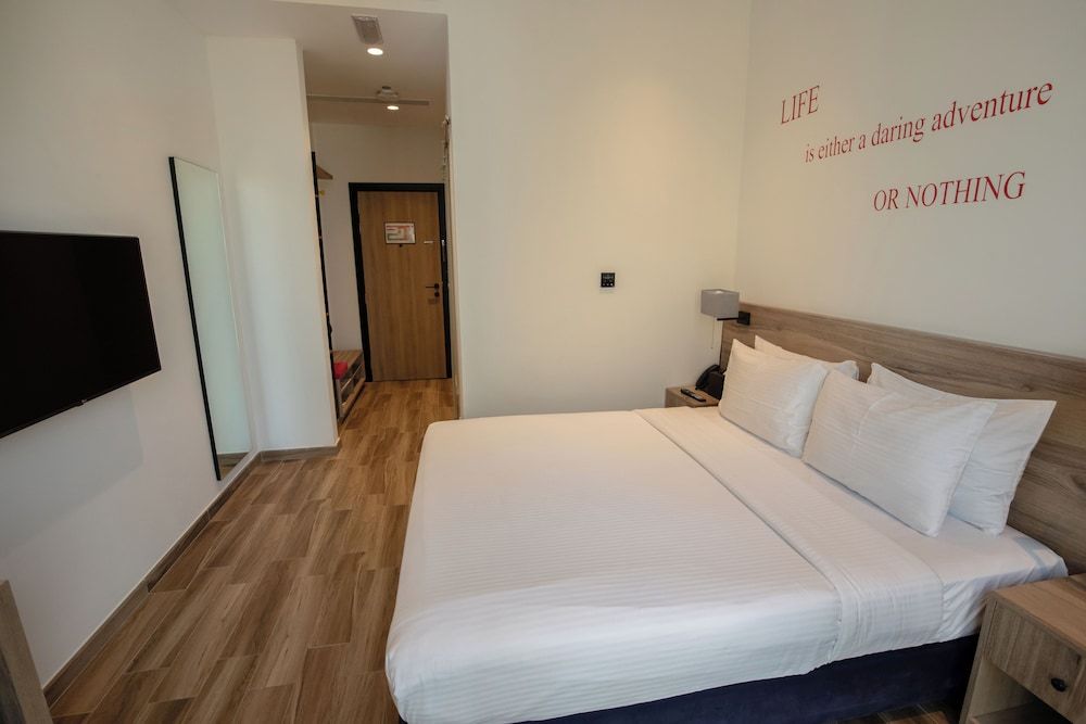 undefined Kingsgate Hotel Al Jaddaf 9