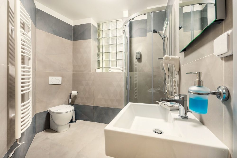 Vincanto Rooms Old Town City Double or Twin Room 14