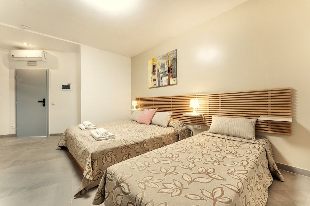 undefined Vincanto Rooms Old Town 5