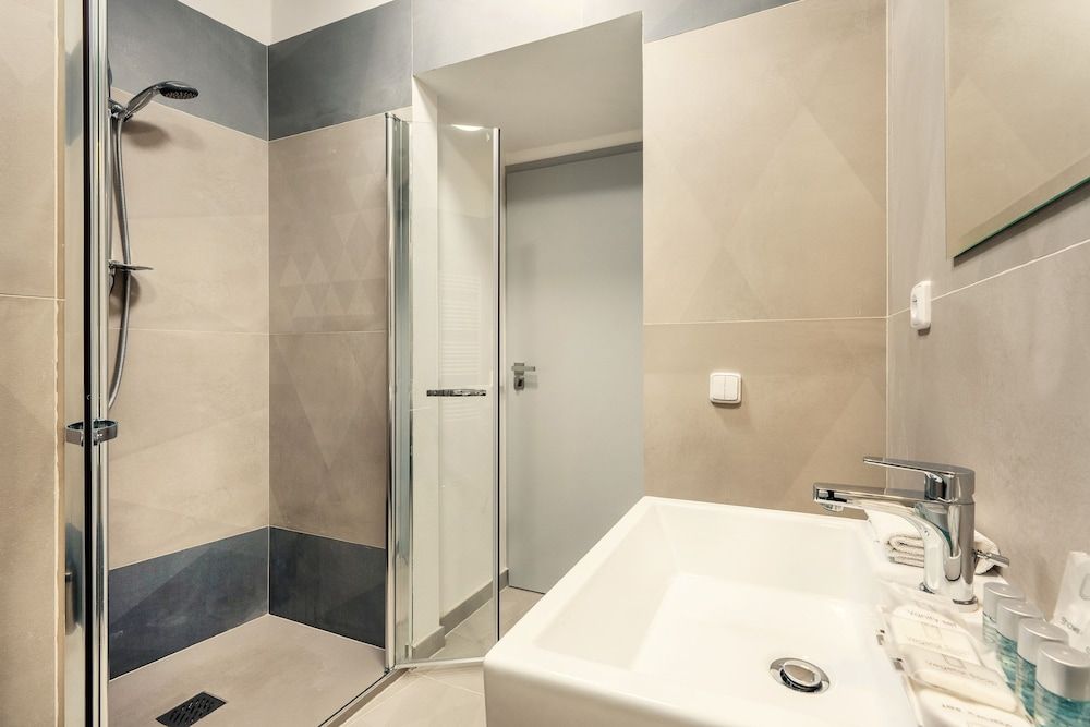 Vincanto Rooms Old Town City Double or Twin Room 18