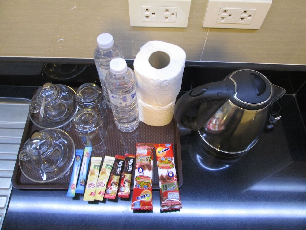 Nest n Rest Hotel Studio, 2 Twin Beds, Non Smoking, Kitchenette 6