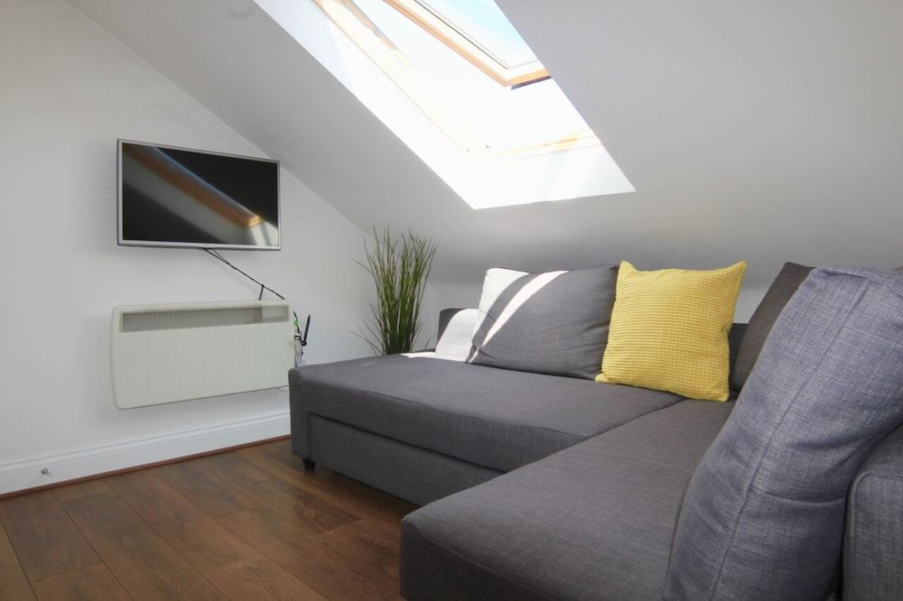 Thrive Apartments Clapham Junction City Studio 4