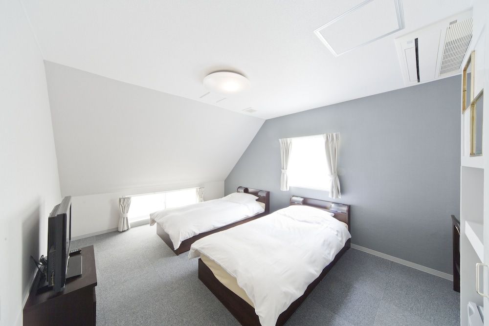 undefined Shin-Okubo International Hotel 6