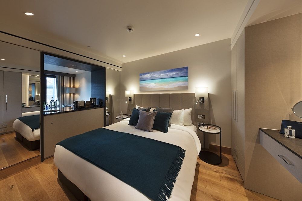 undefined Tower Suites by Blue Orchid 5