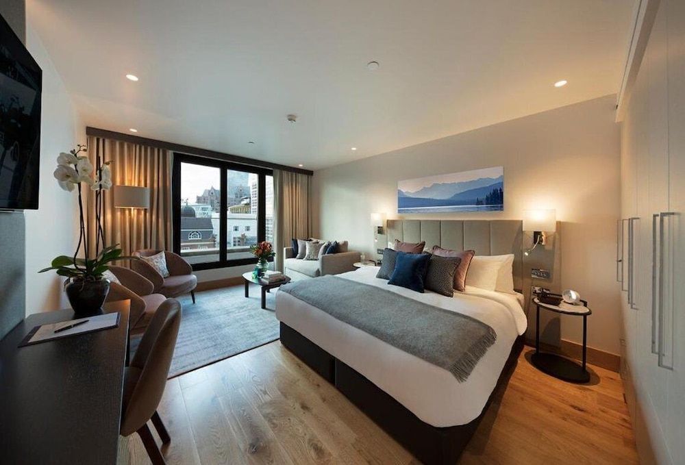 Tower Suites by Blue Orchid Superior Studio 3