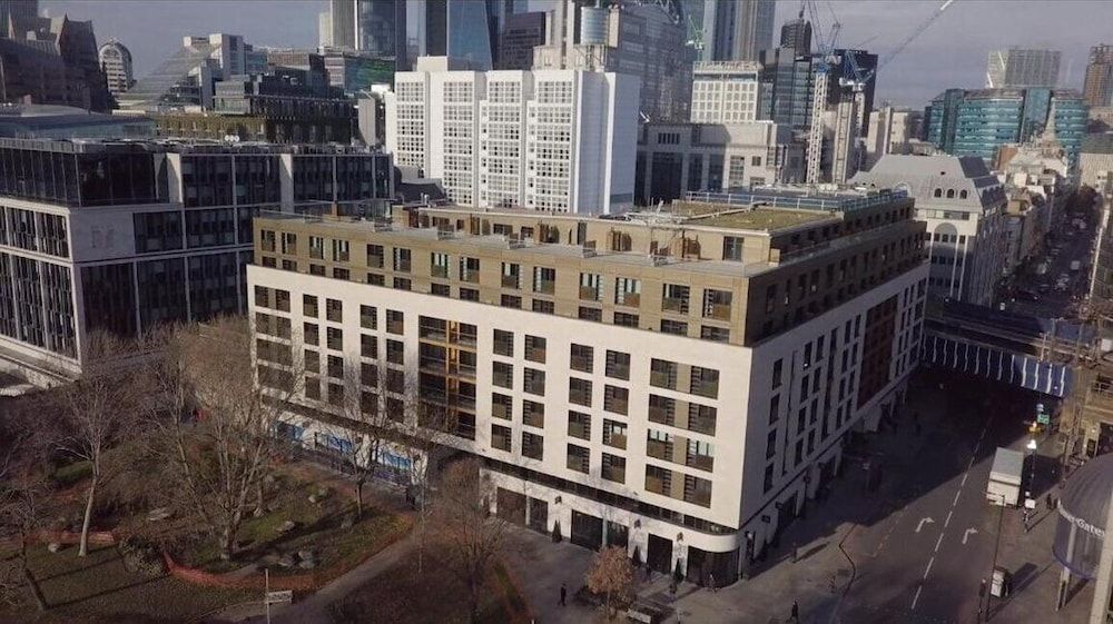 undefined Tower Suites by Blue Orchid 3