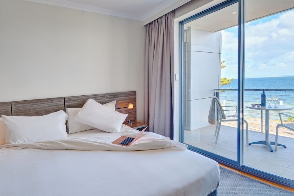 Ozone Hotel Kangaroo Island Executive Seaview Room
