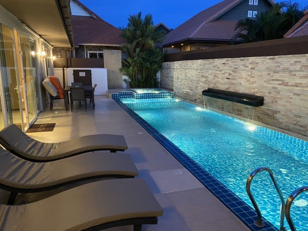 undefined Luxury Pool villa C16 - 4BR 8-10 Persons 9