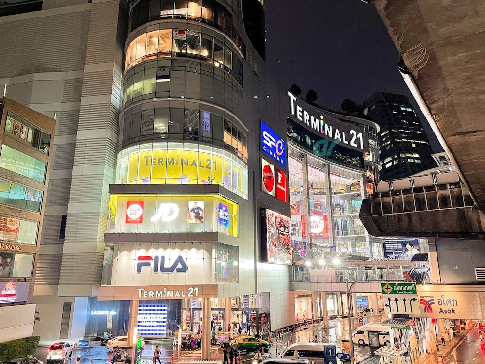 undefined Aira Hotel Bangkok 10